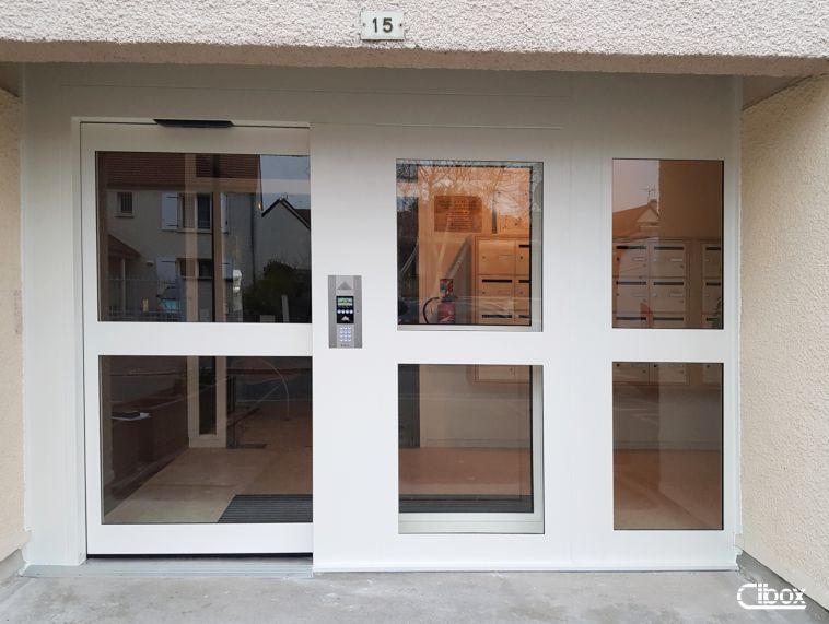 Porte coulissante pour hall d'entrée - Gamme Cib'Slide