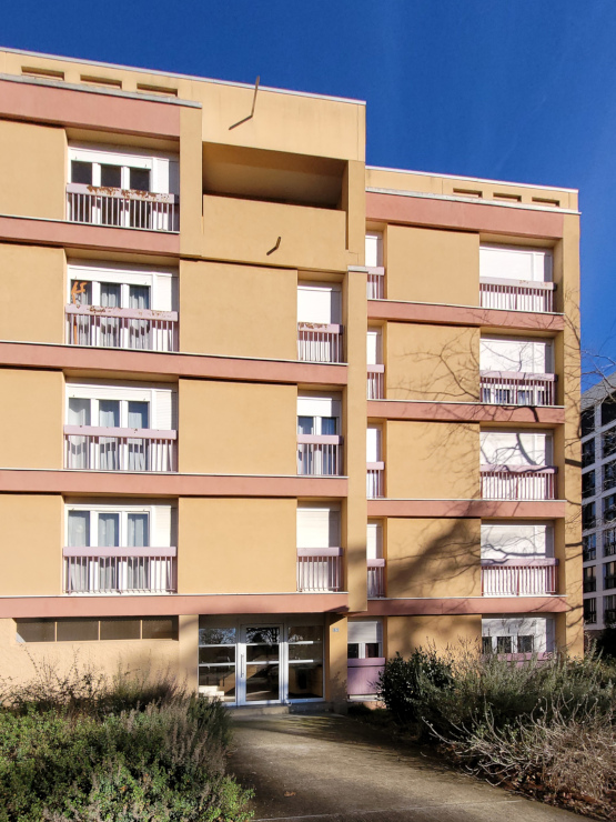 Residence Mont Olmes Colomiers 3 light.jpg